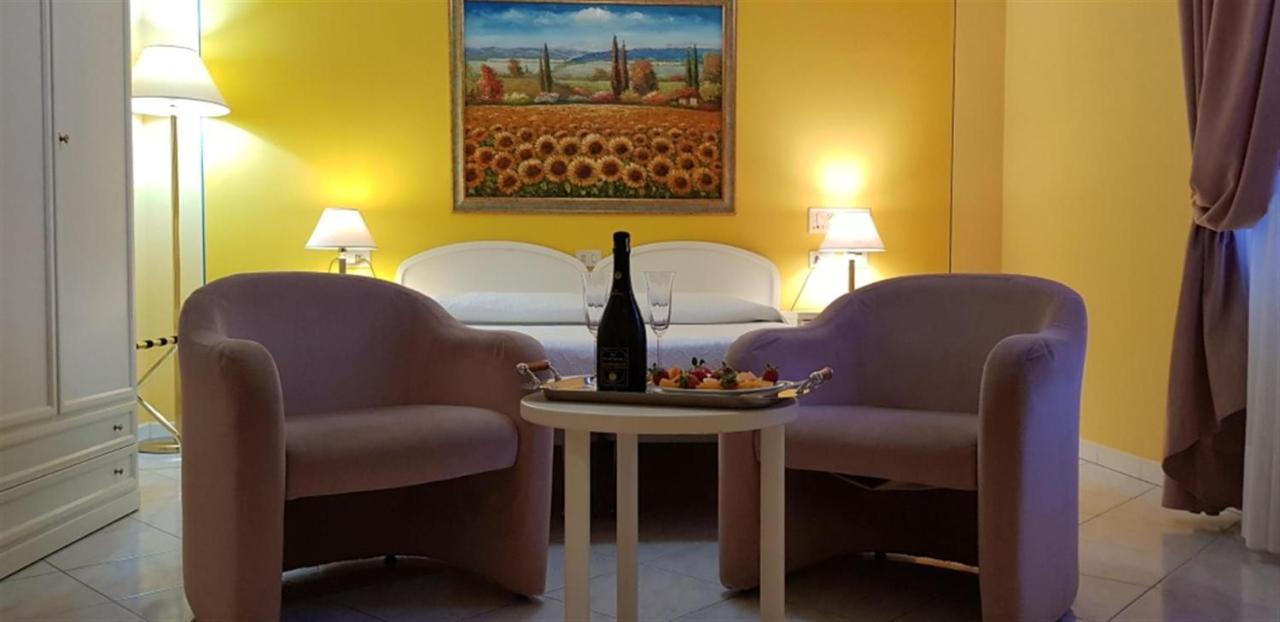 Hotel La Torre Castiglione del Lago Buitenkant foto